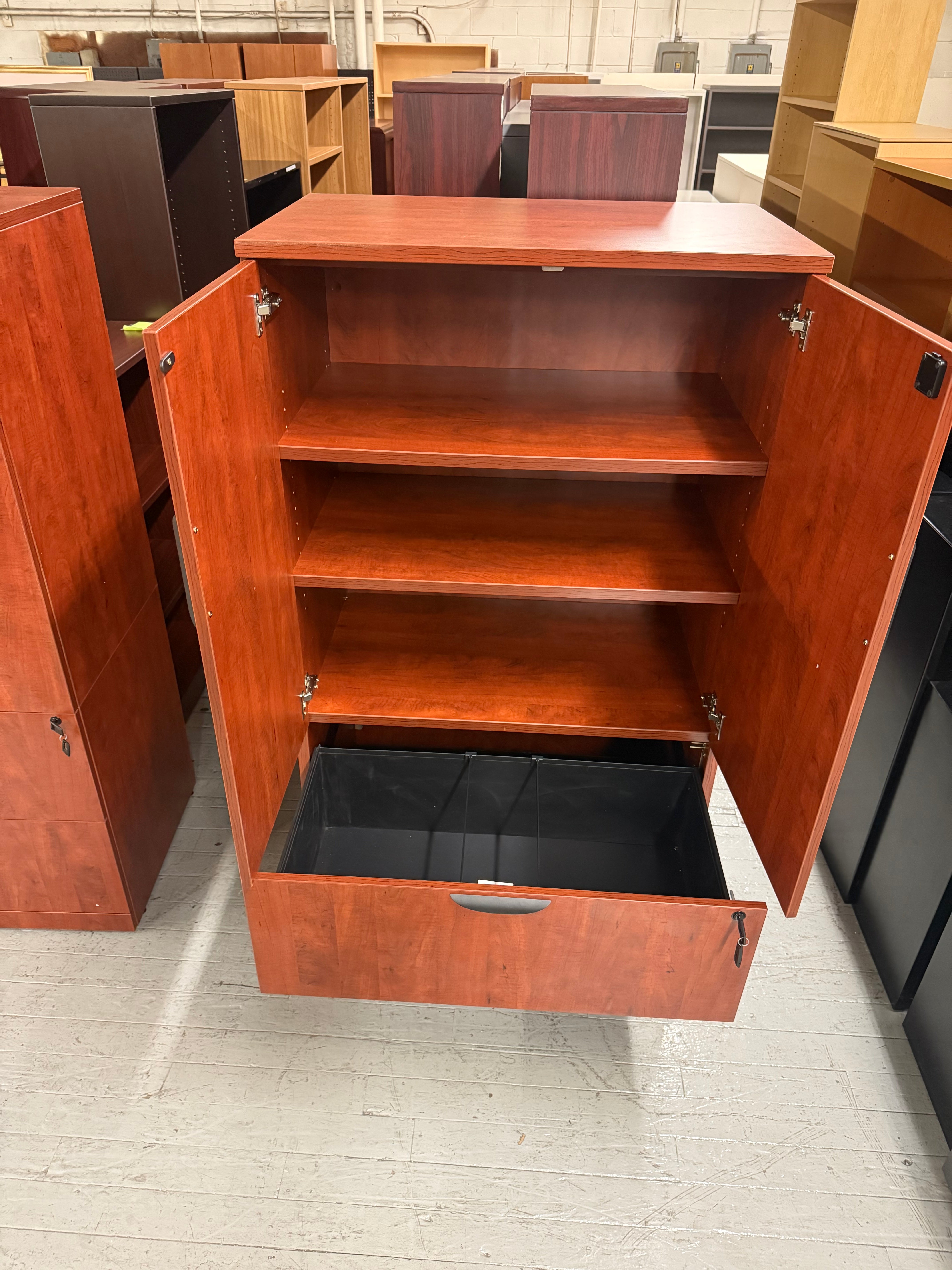 COE Lateral File with Hutch -U34