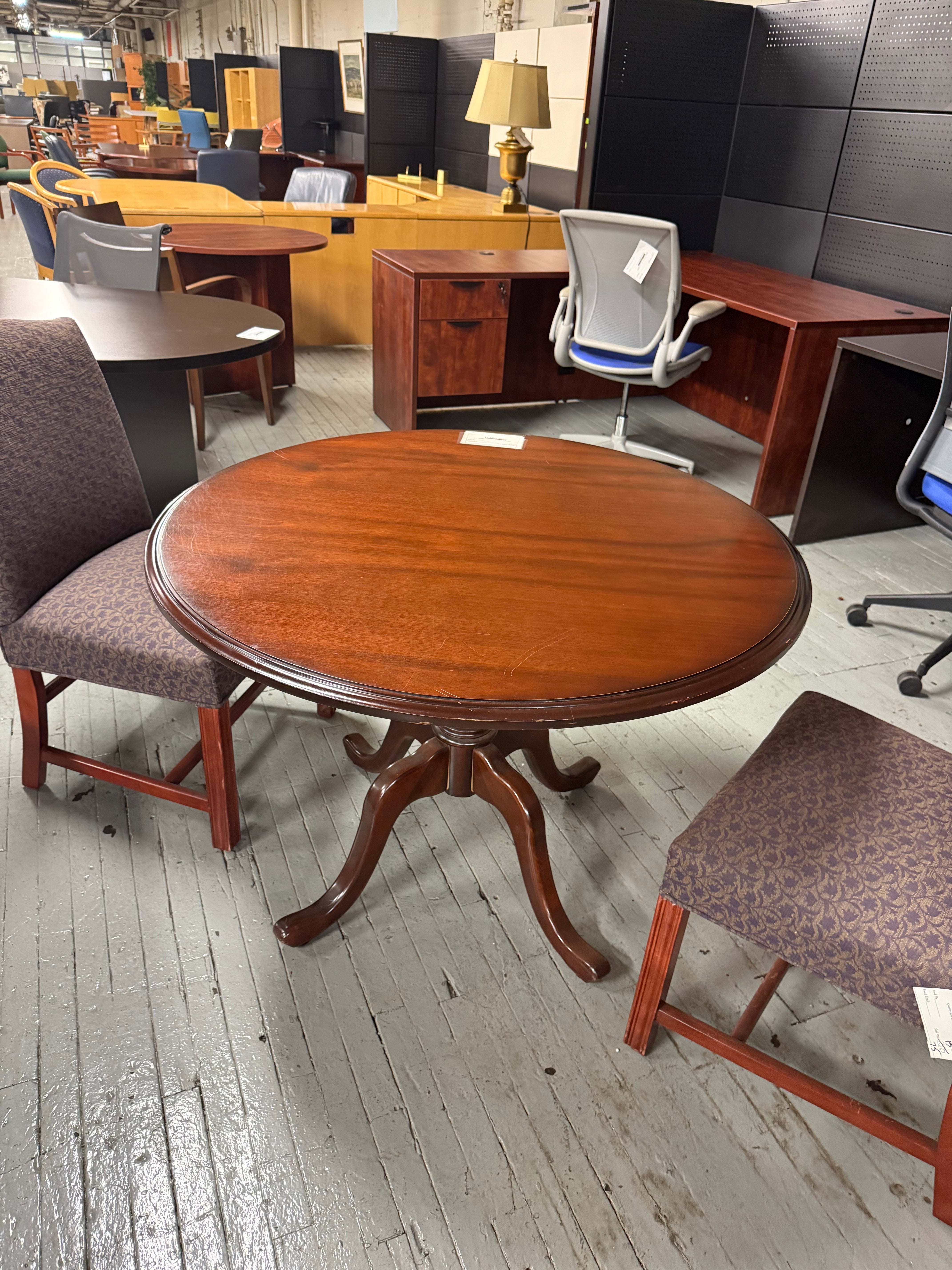 Circular Cherry Veneer Table -Y38