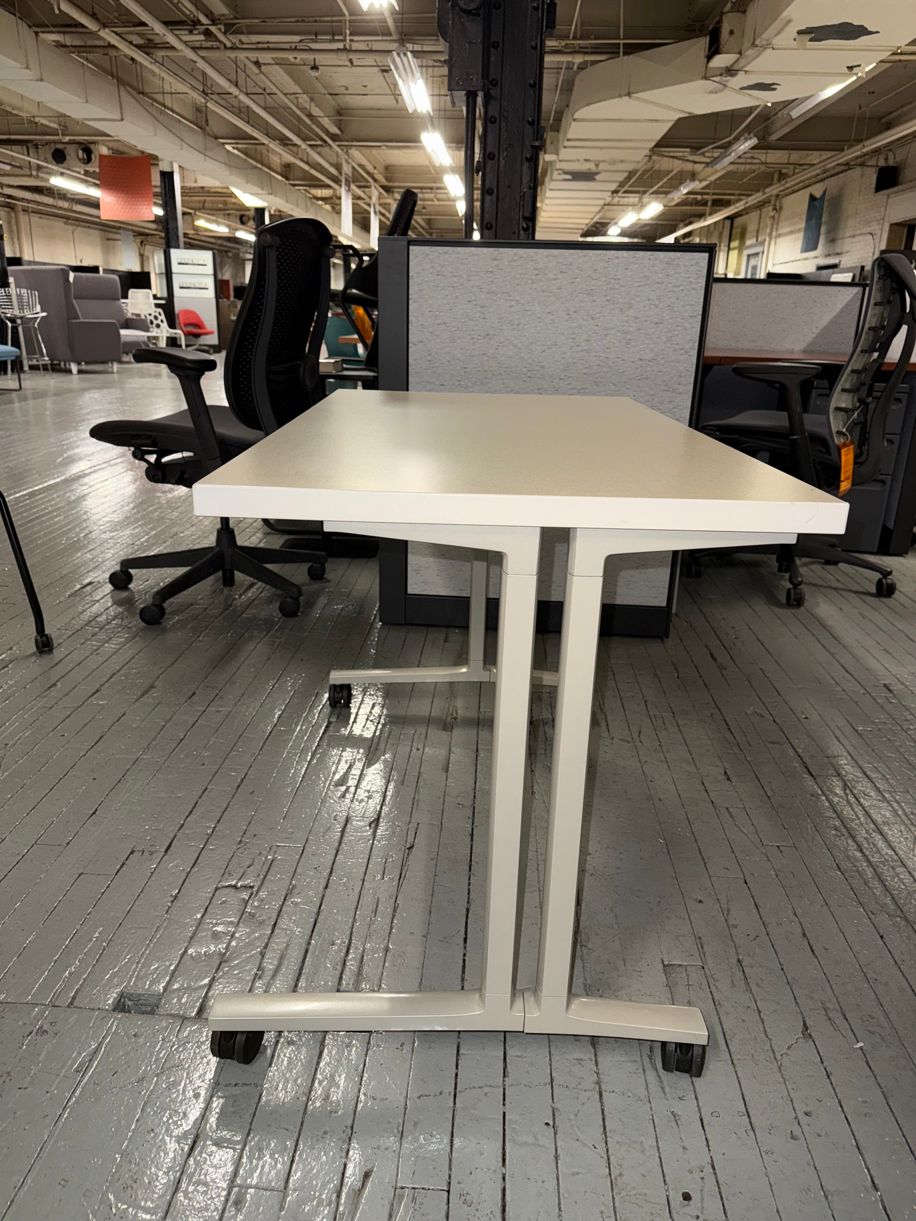 everywhere table herman miller