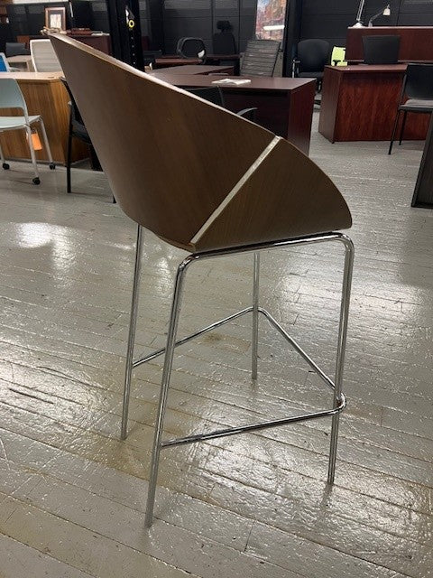 Davis Lipse Series Bar Stool with Wood Shell -G20