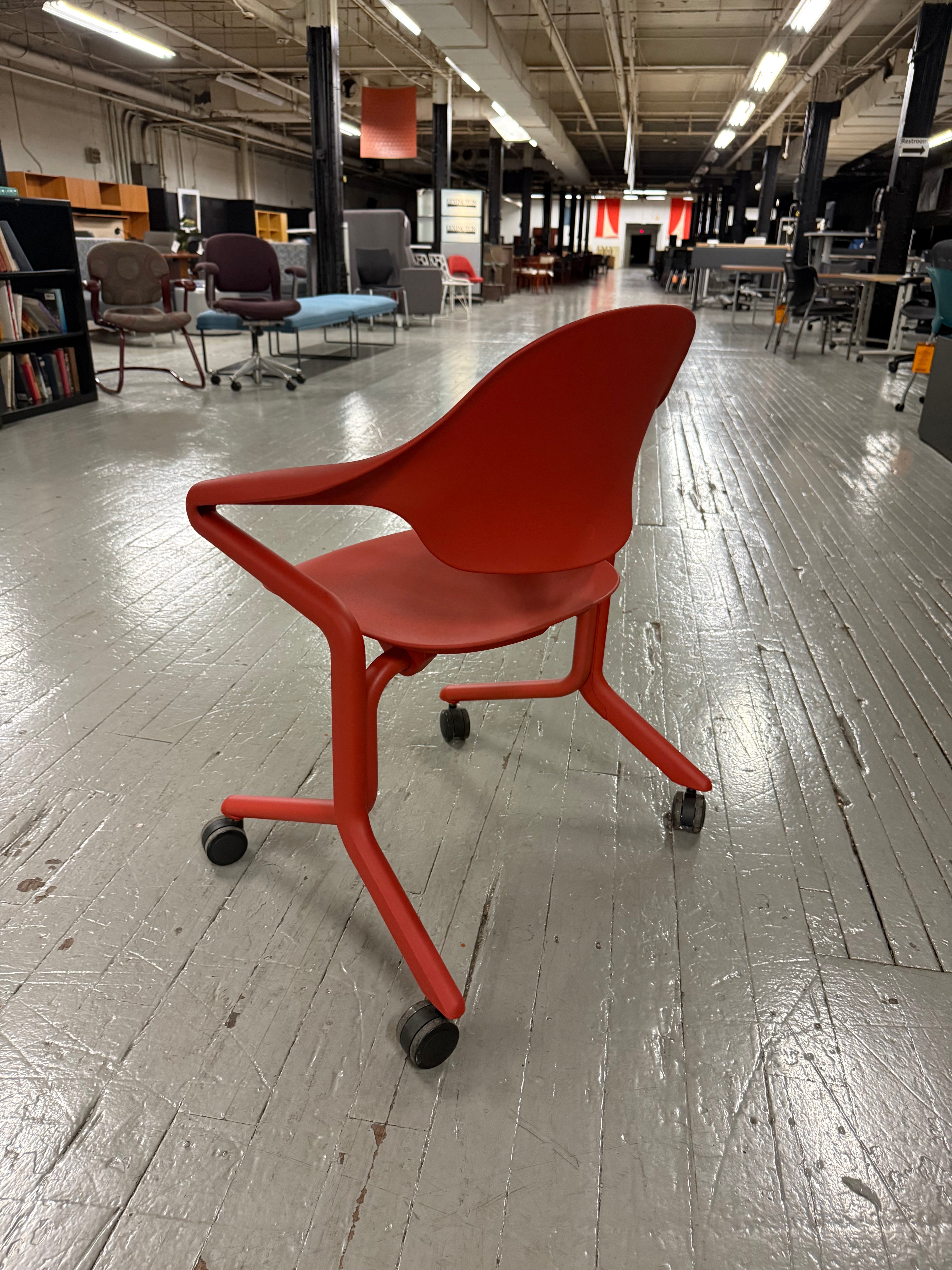 Herman Miller Fuld Nesting Chair -E46