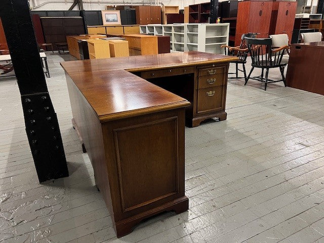Traditional L-Shape Desk - J3