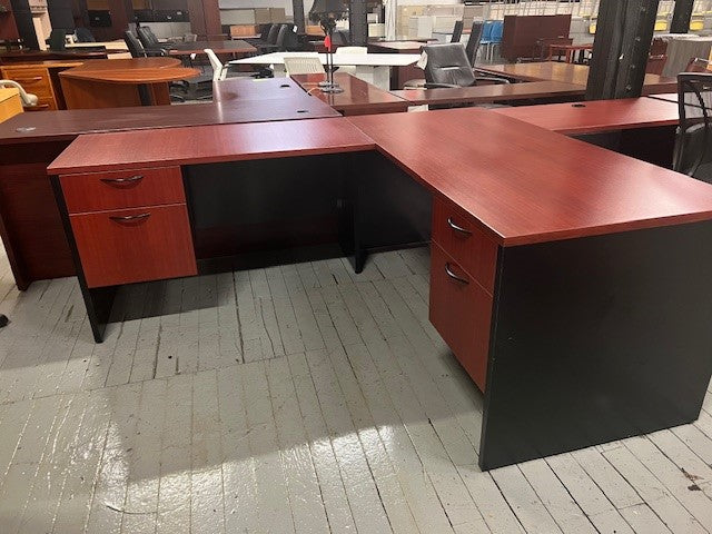 L-Shape Desk