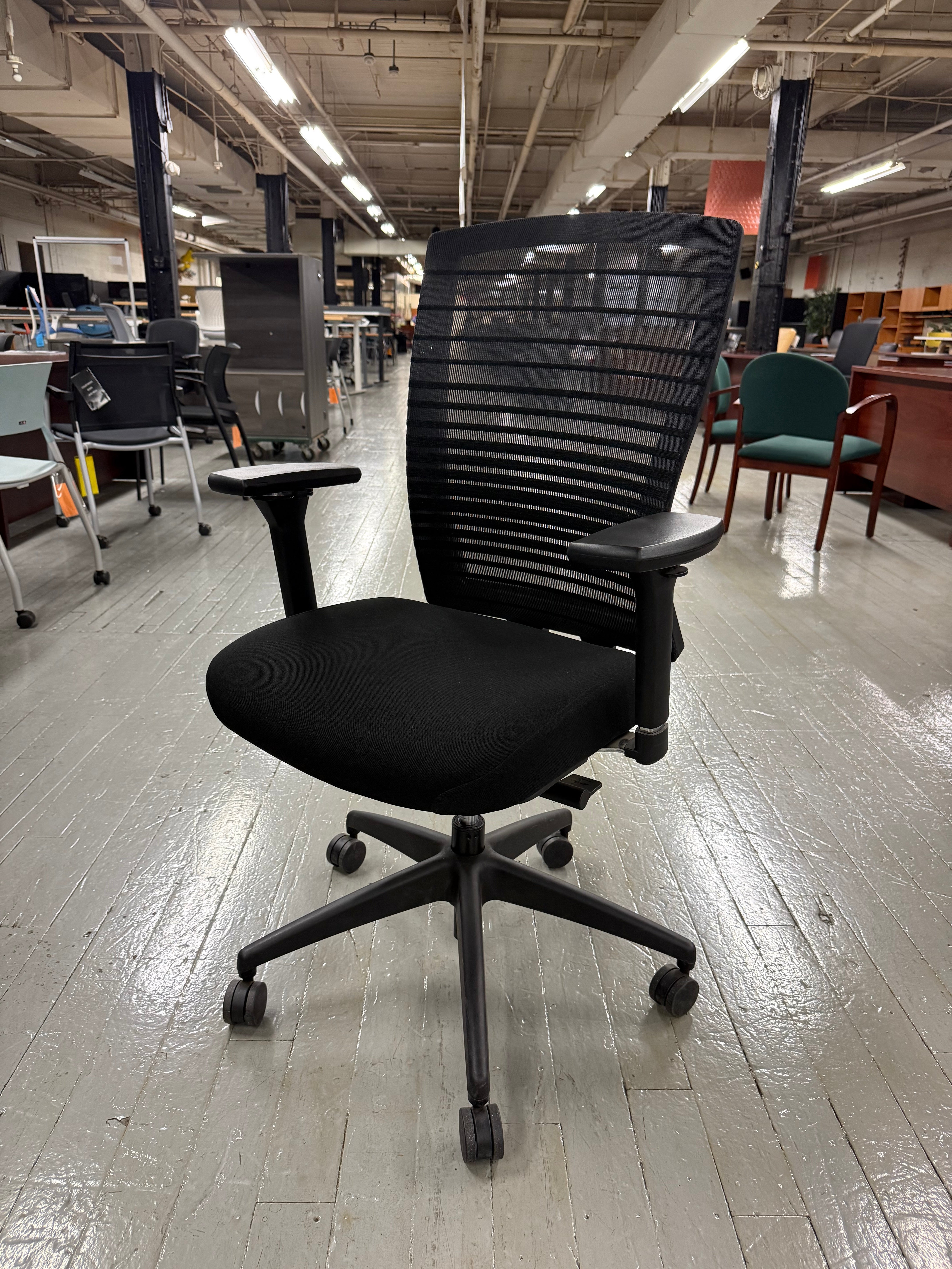 High Back Chair – AIS Natick Task for Ergonomic Comfort