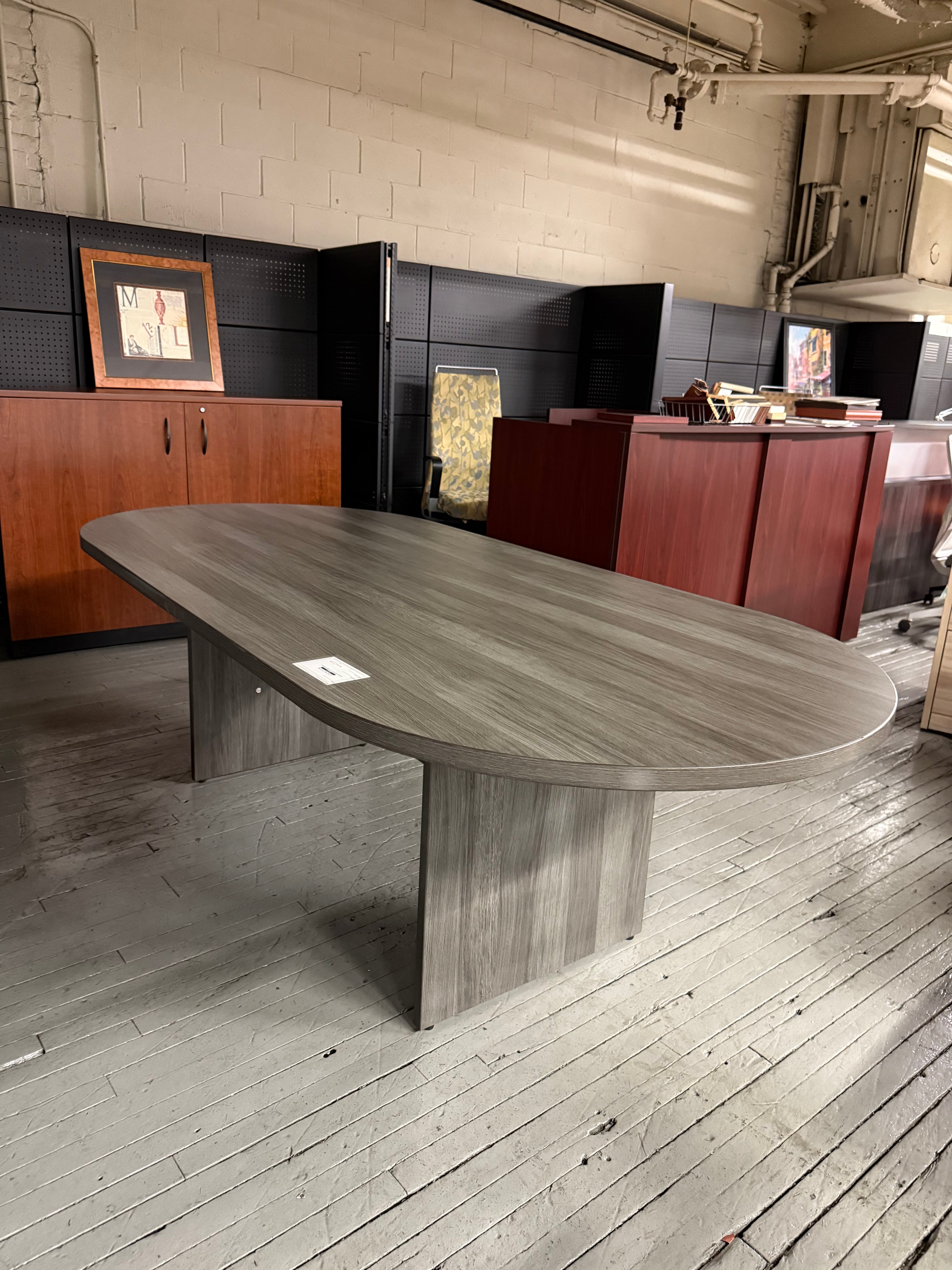 OTG Racetrack Table -Y29