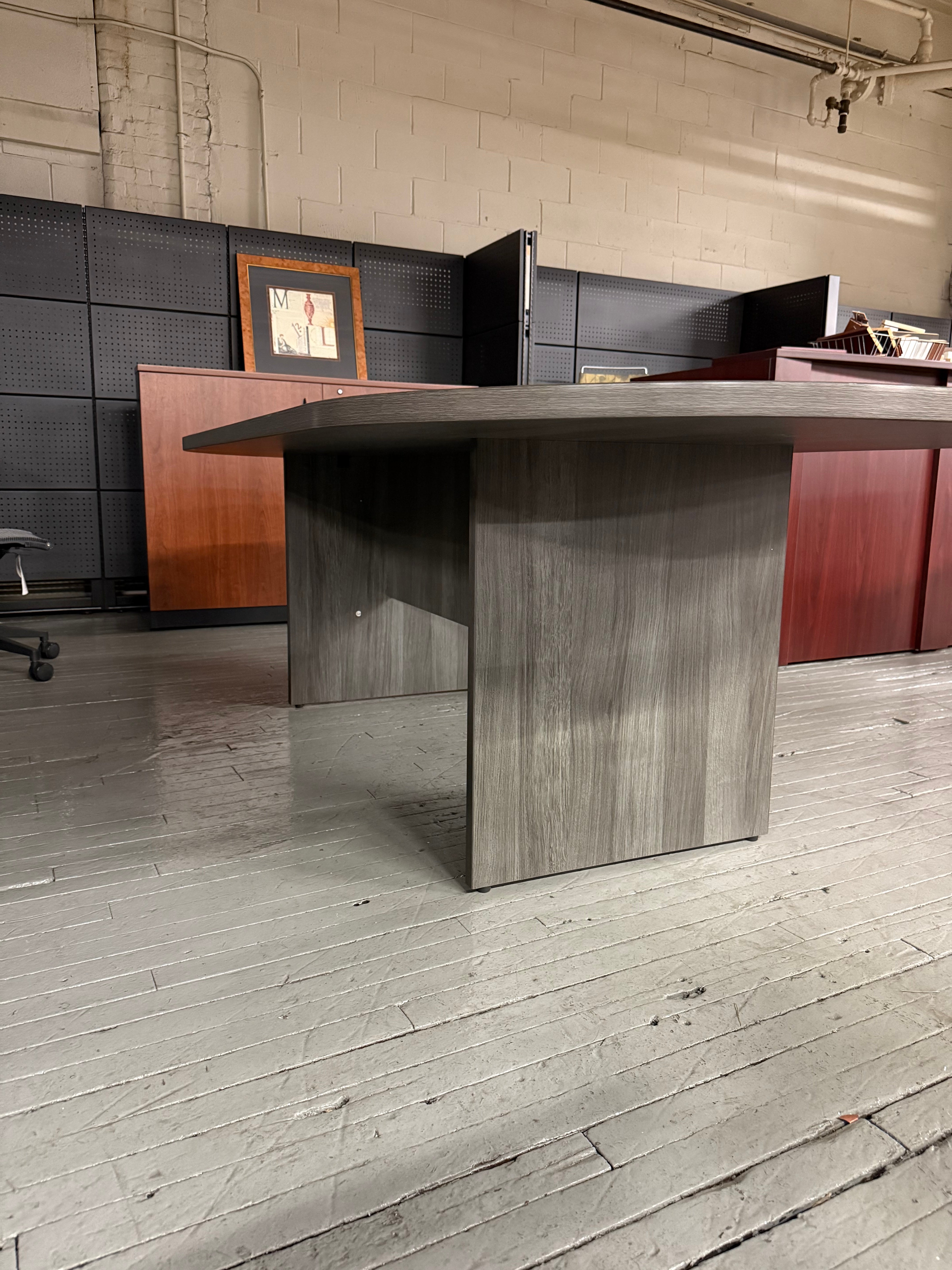 OTG Racetrack Table -Y29