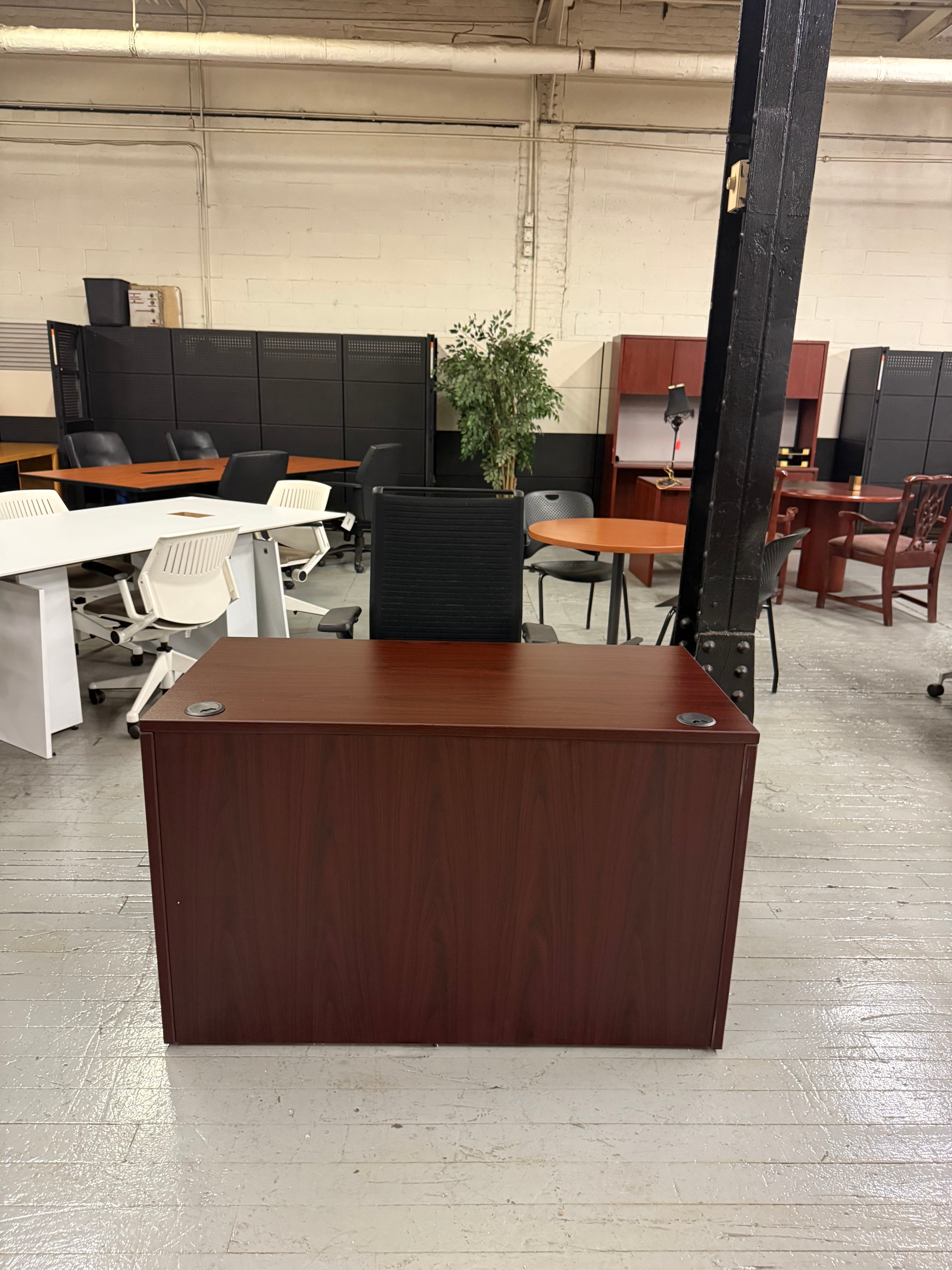 Office to Go Mahogany Desk Shell -L47