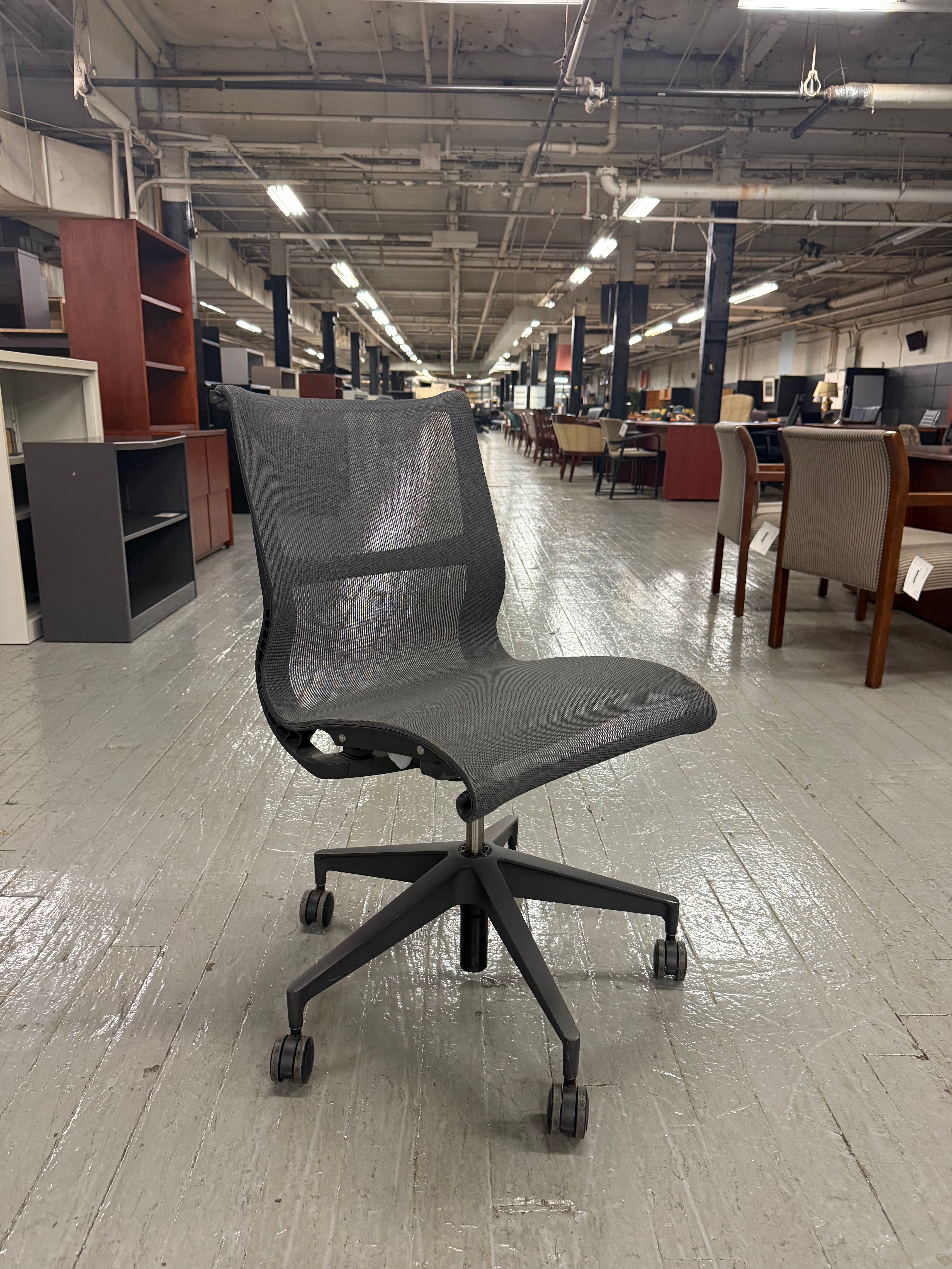 Herman Miller Setu -B11
