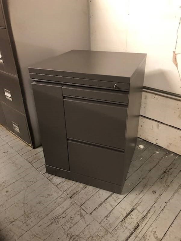 Multi Storage Unit with Lock