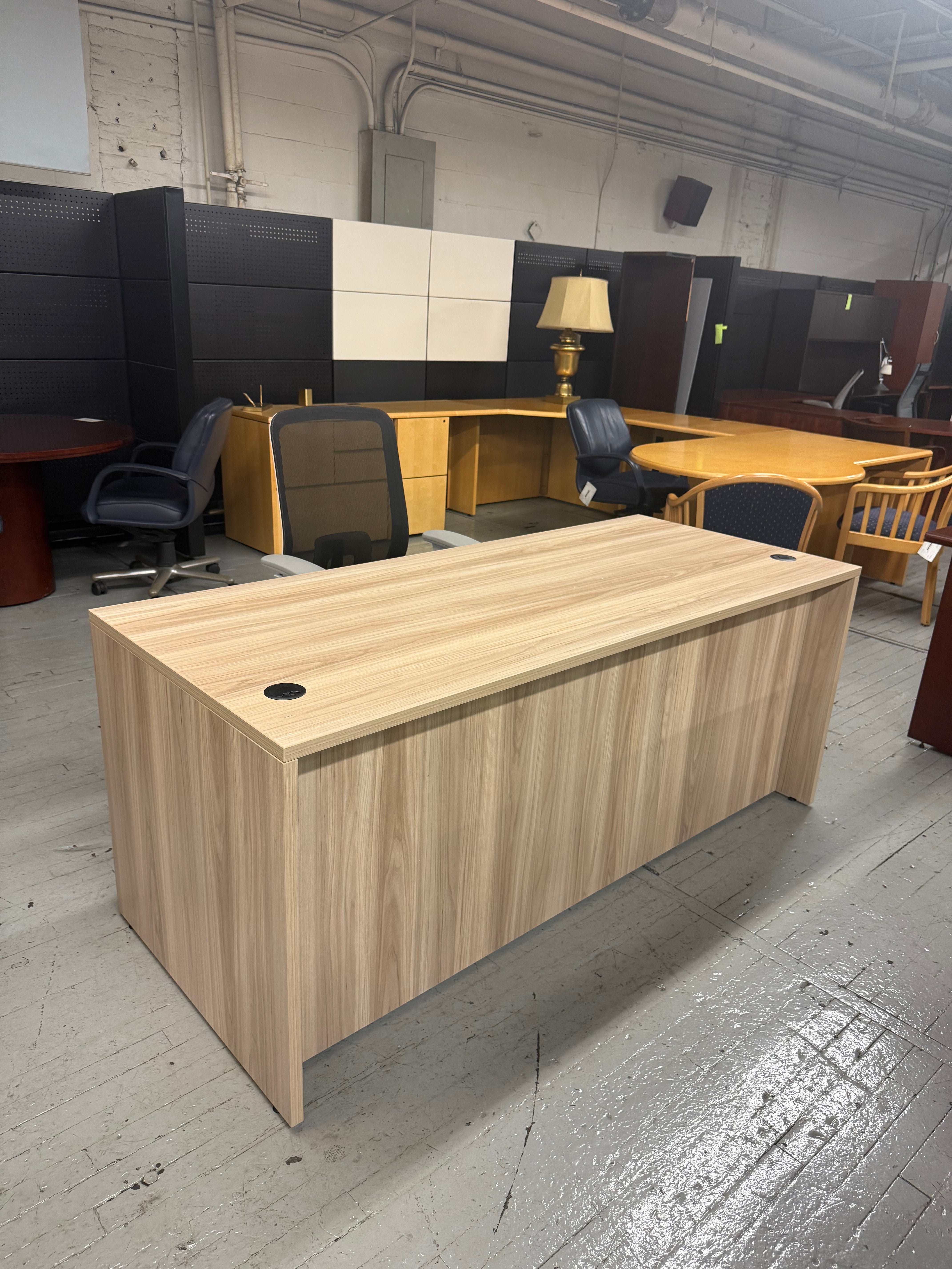 Office Source Desk -L54