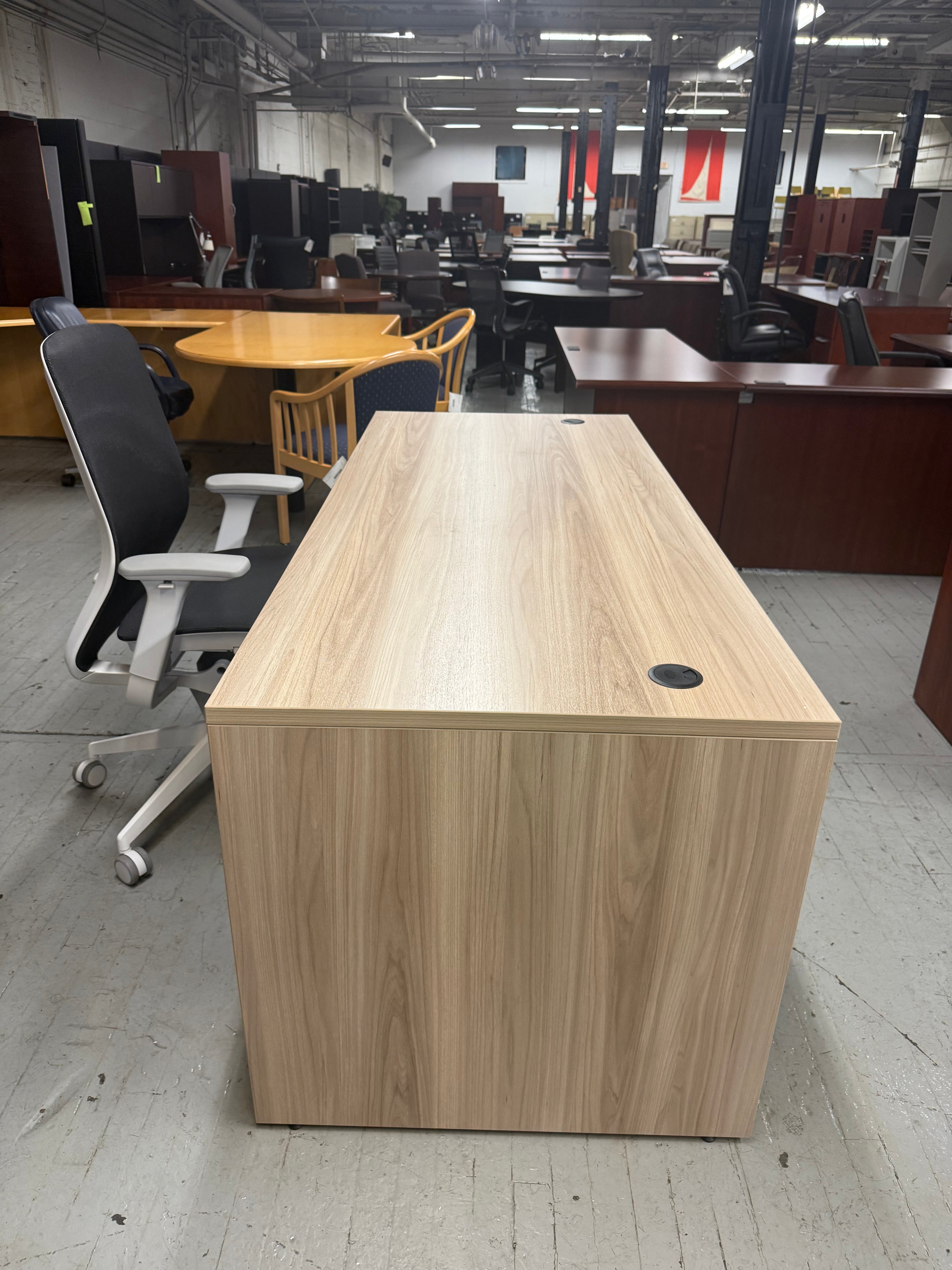 Office Source Desk -L54