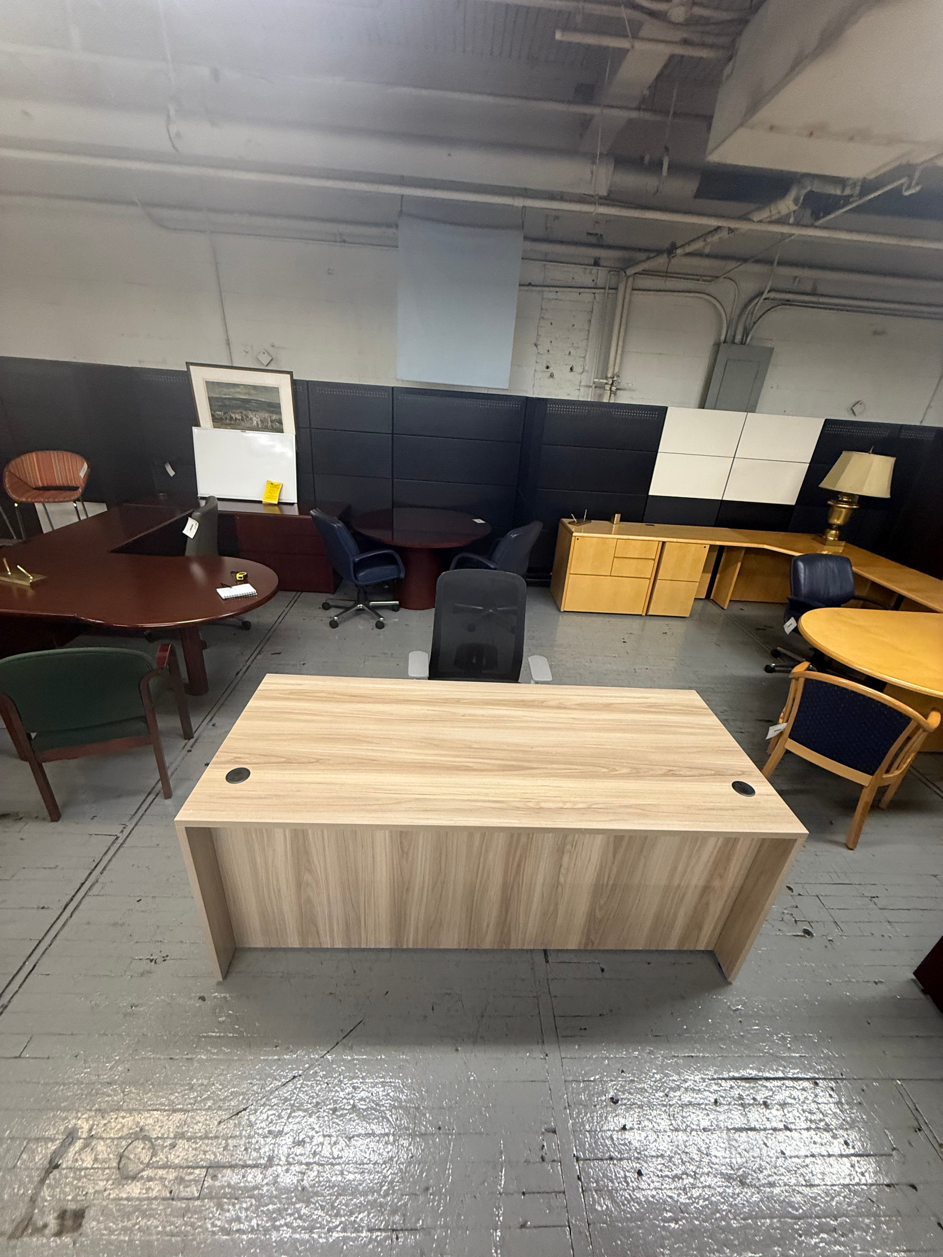 Office Source Desk -L54