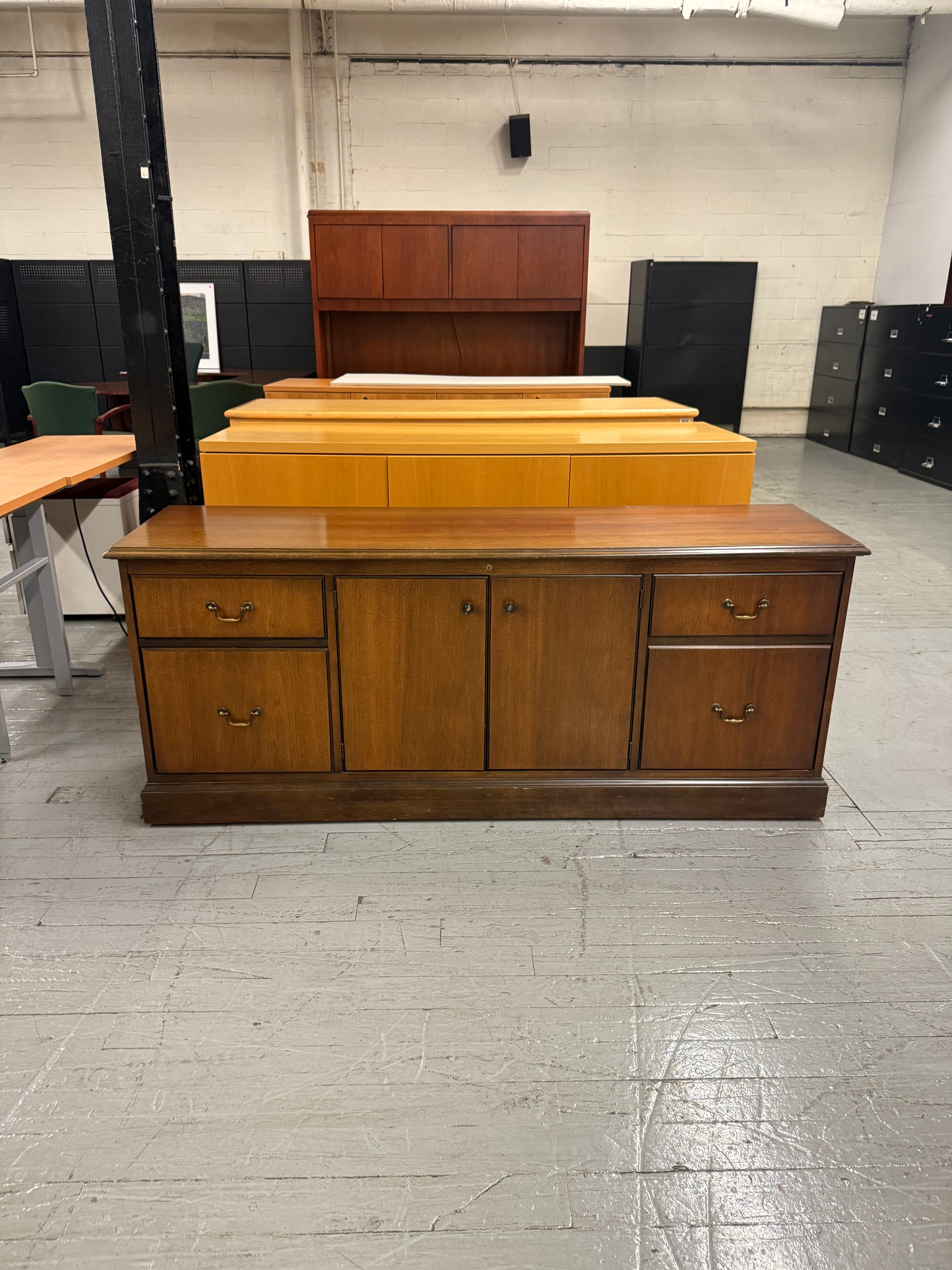 Jofco Veneer Credenza -O22