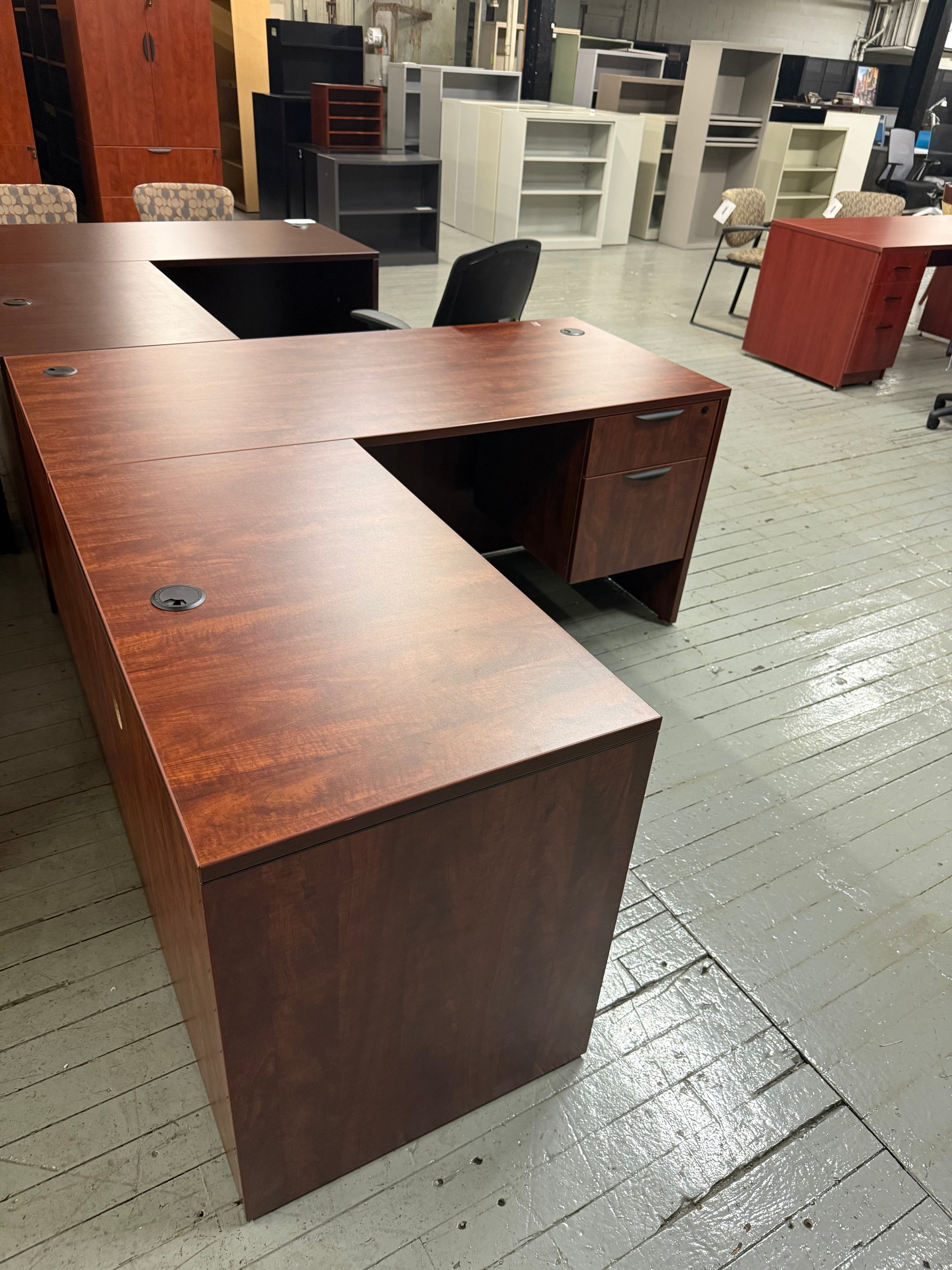 OTG L-Shape desk -L55