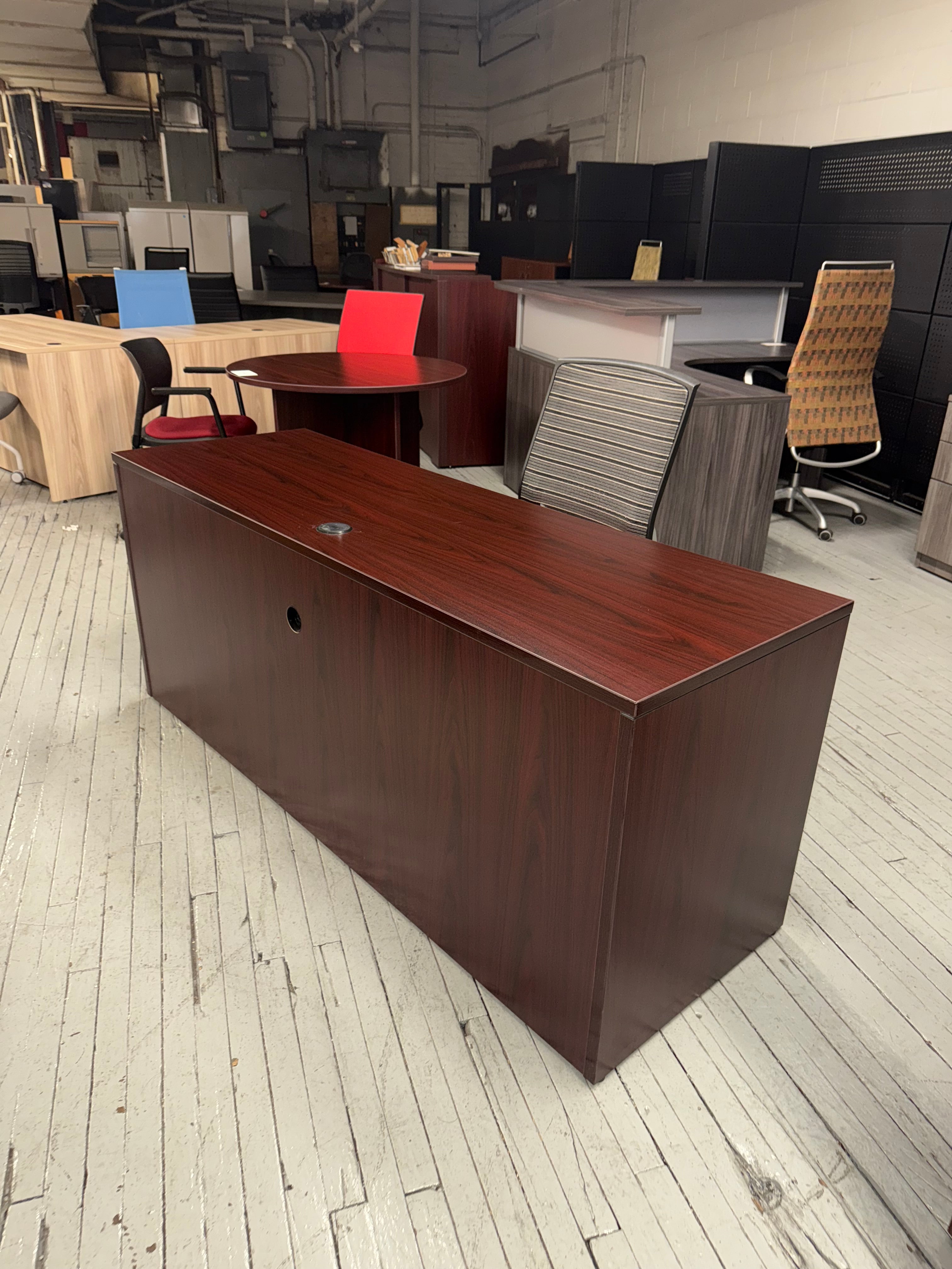 OTG Desk – Mahogany Finish -L61