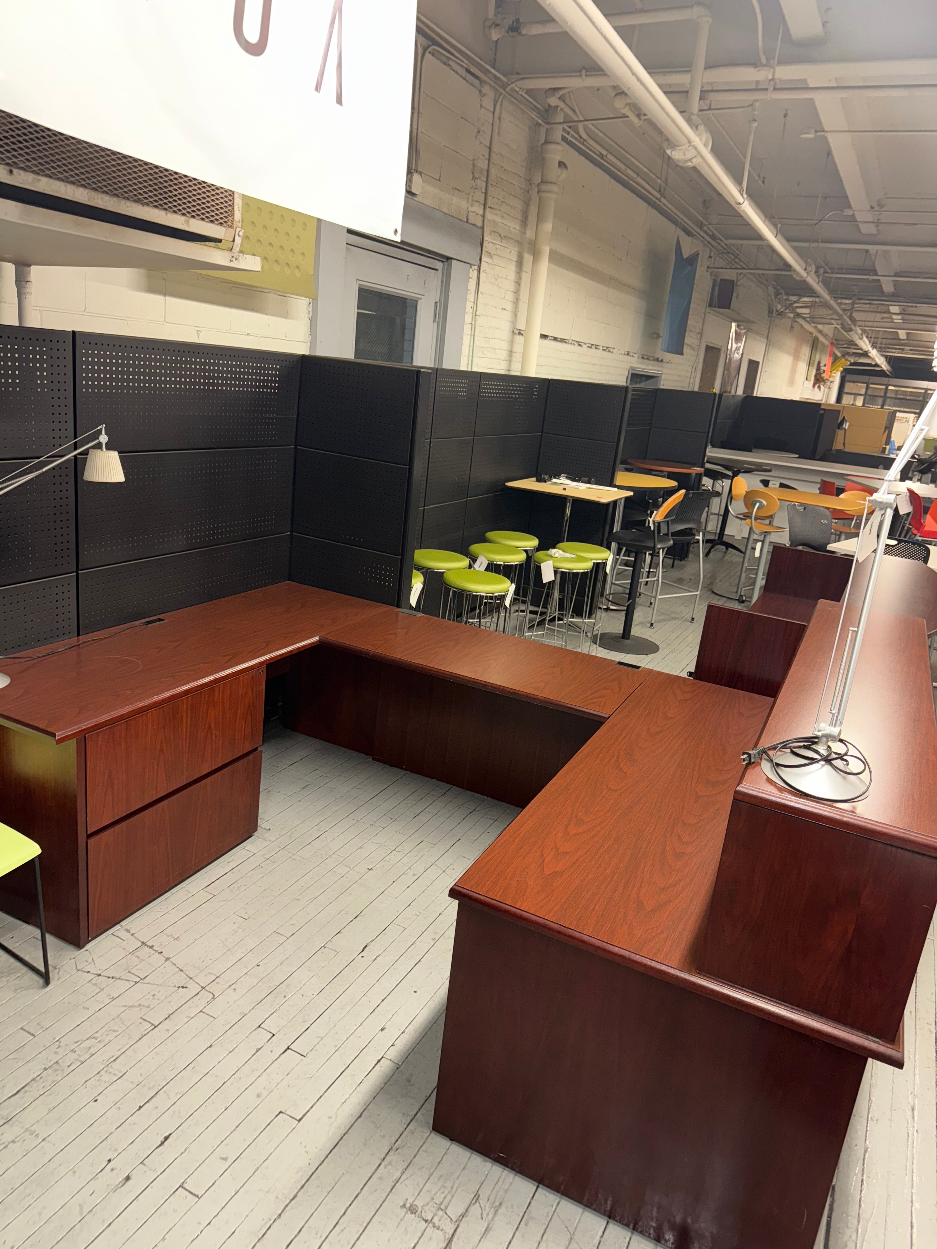 OFS Reception Desk -K8