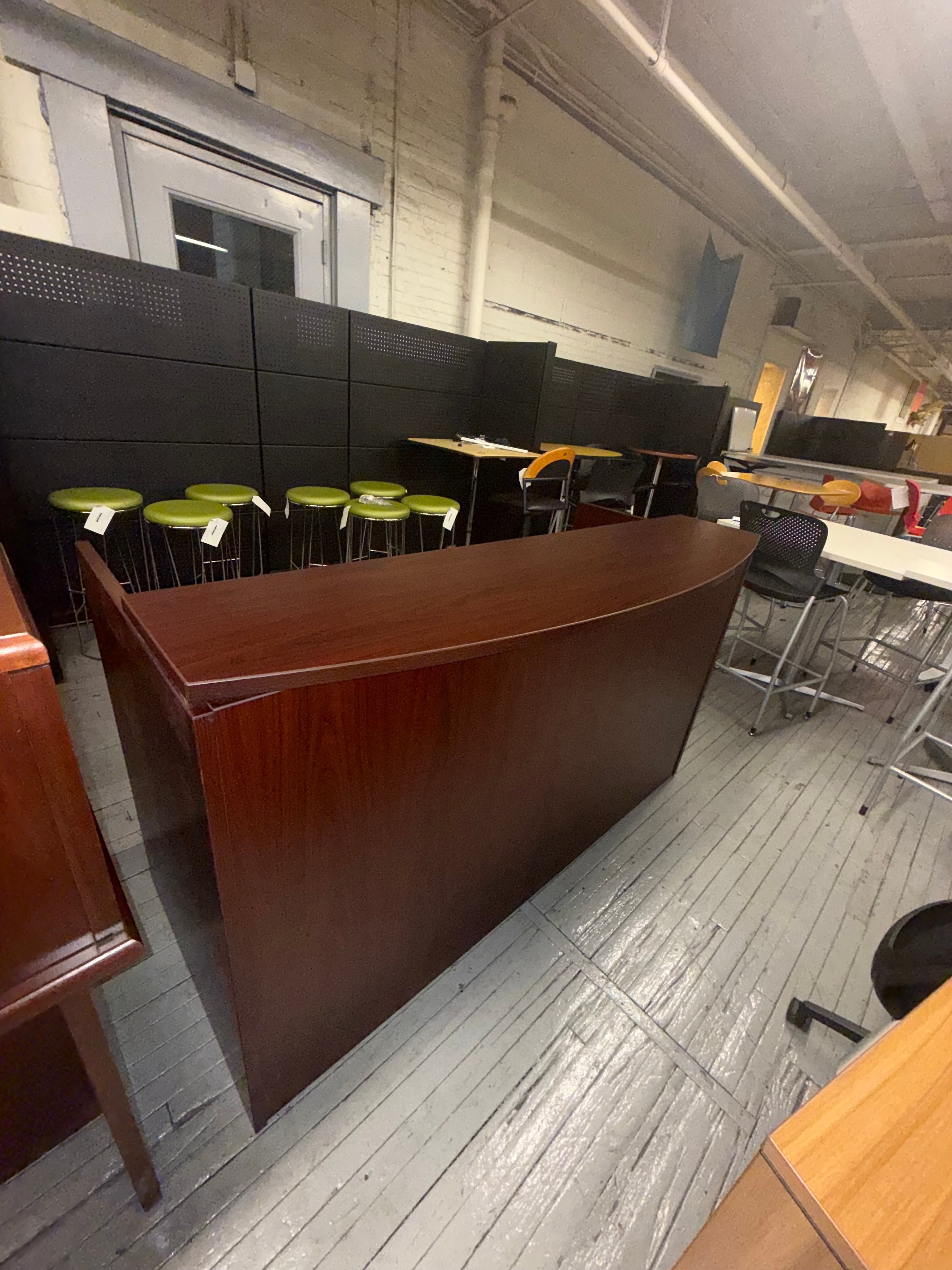 OTG Reception Desk -K7