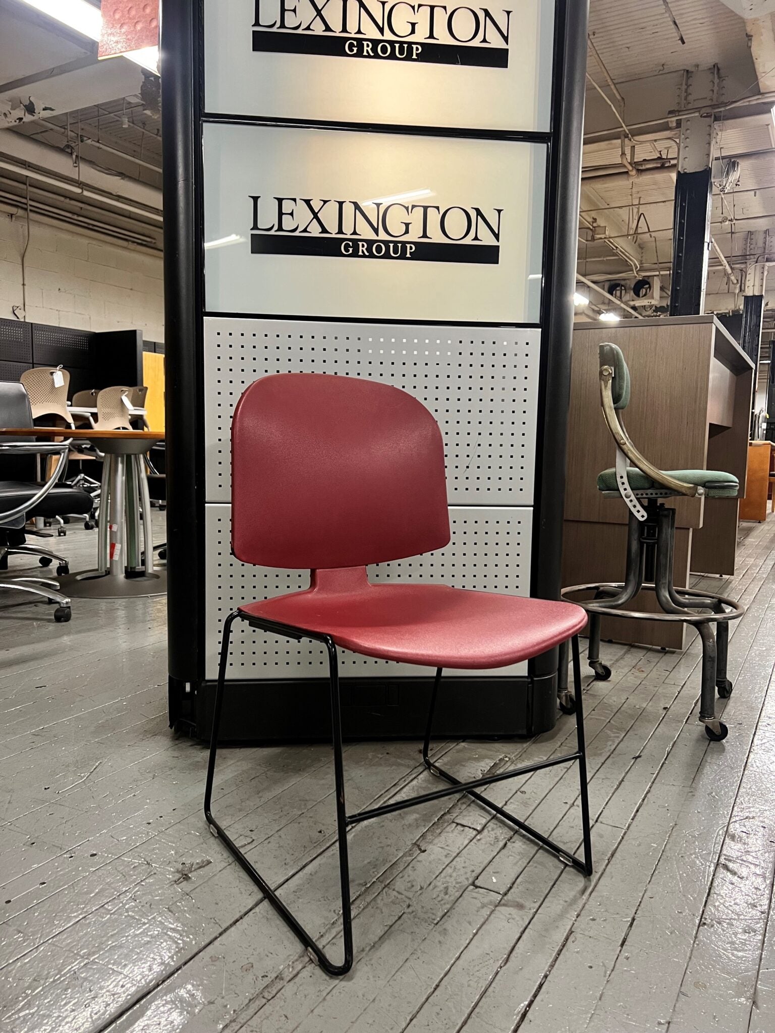 Steelcase Max stacker II