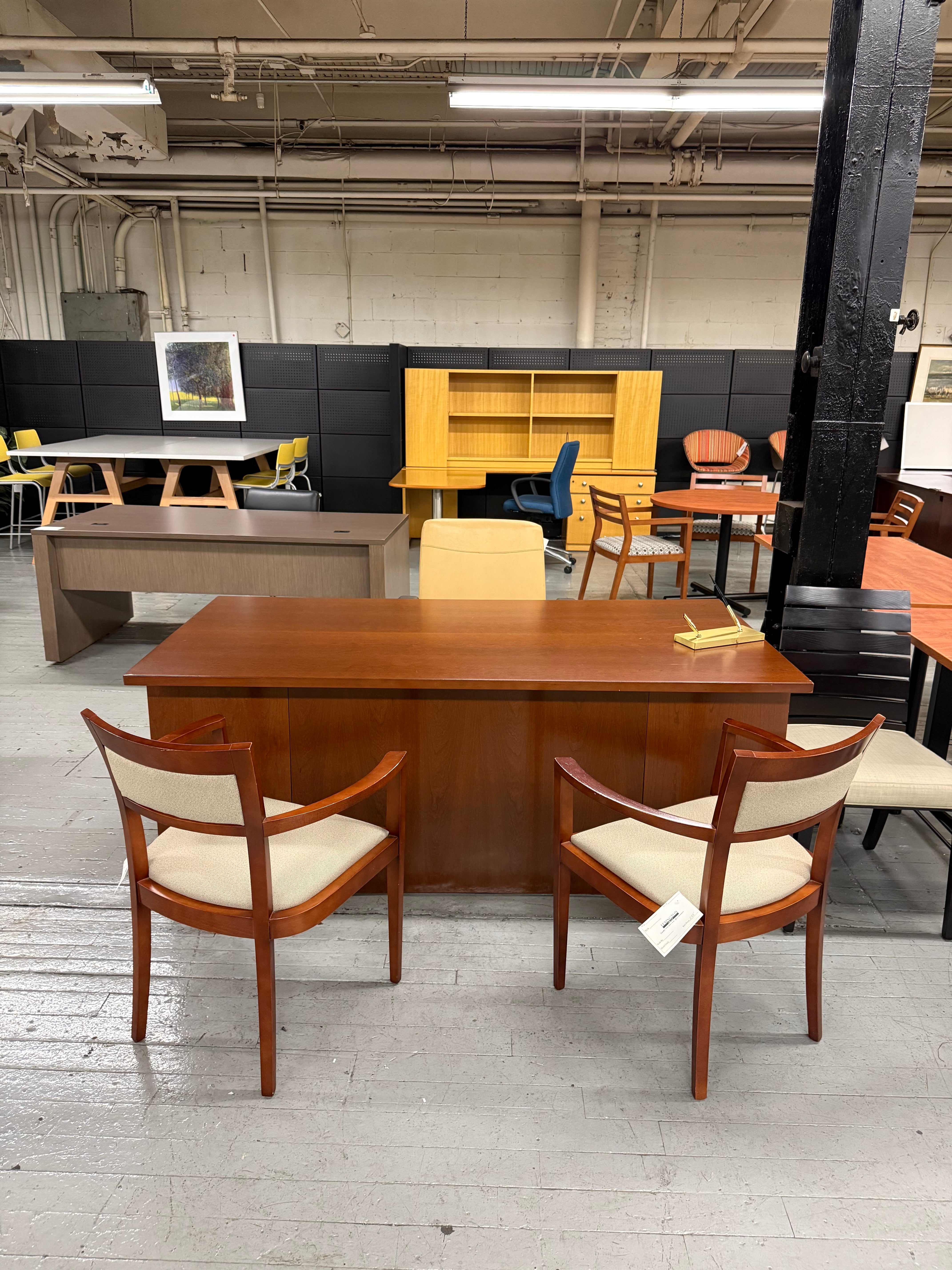 Knoll Wood Veneer Executive Desk-L59