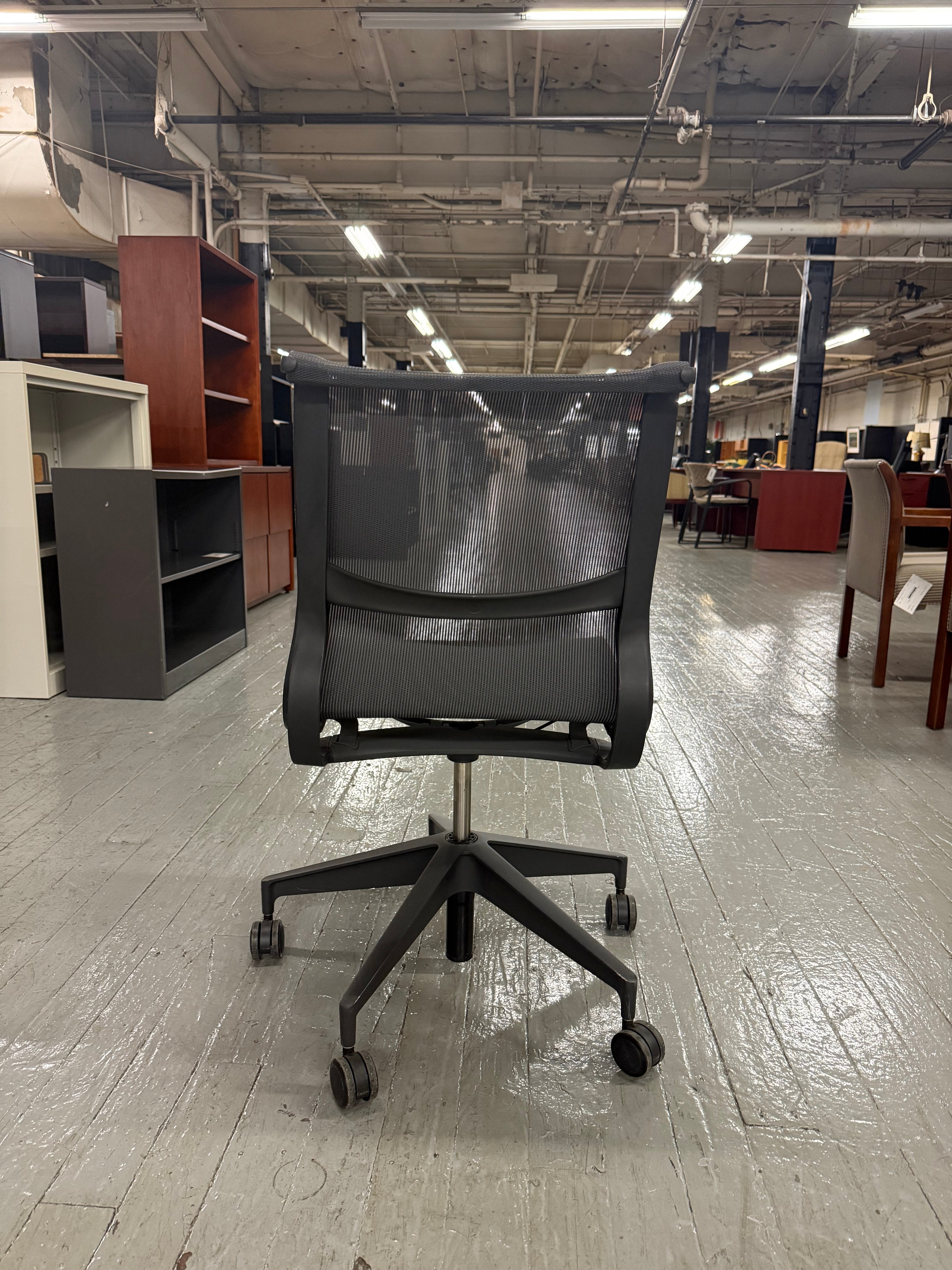 Herman Miller Setu -B11