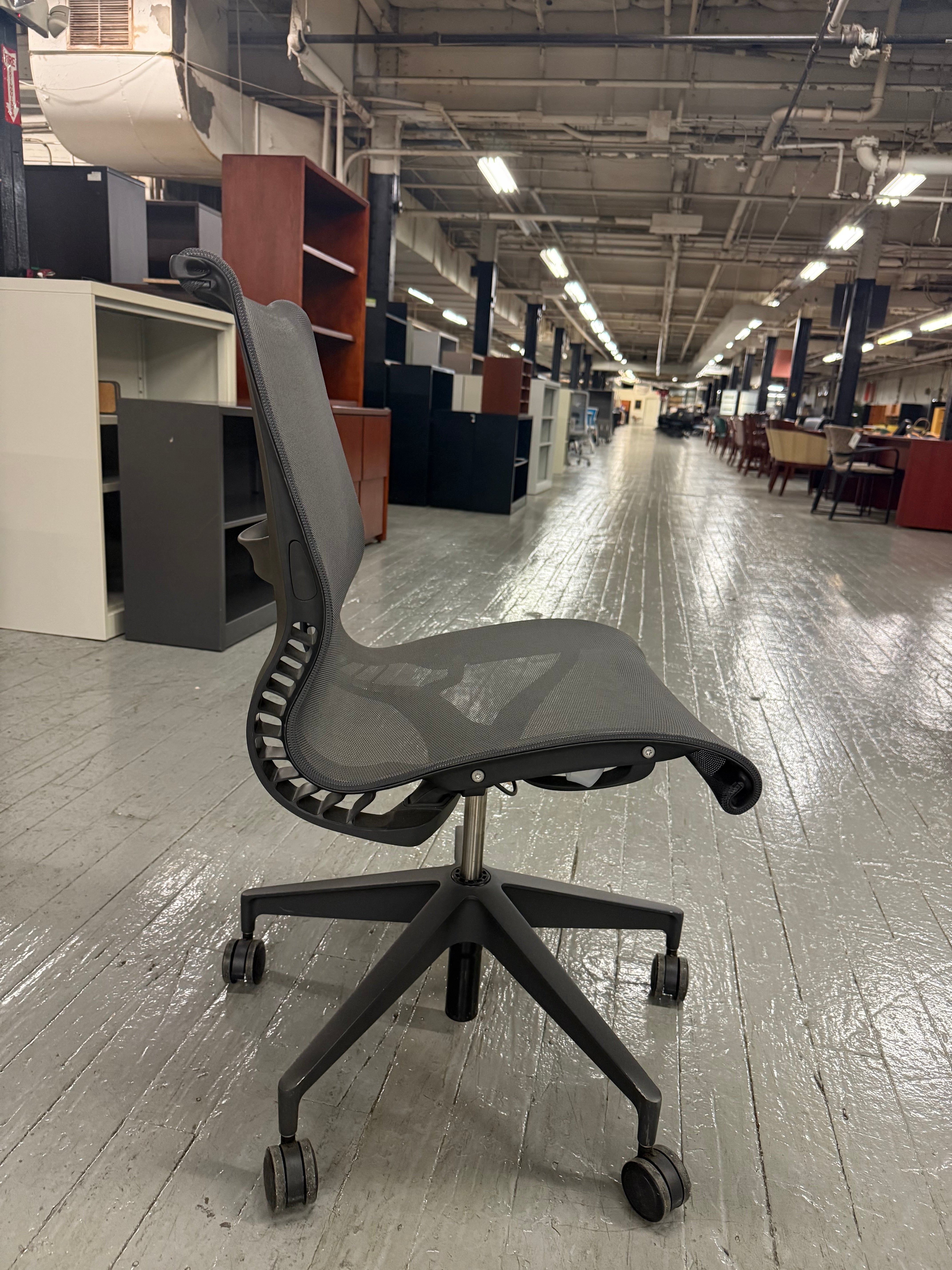 Herman Miller Setu -B11