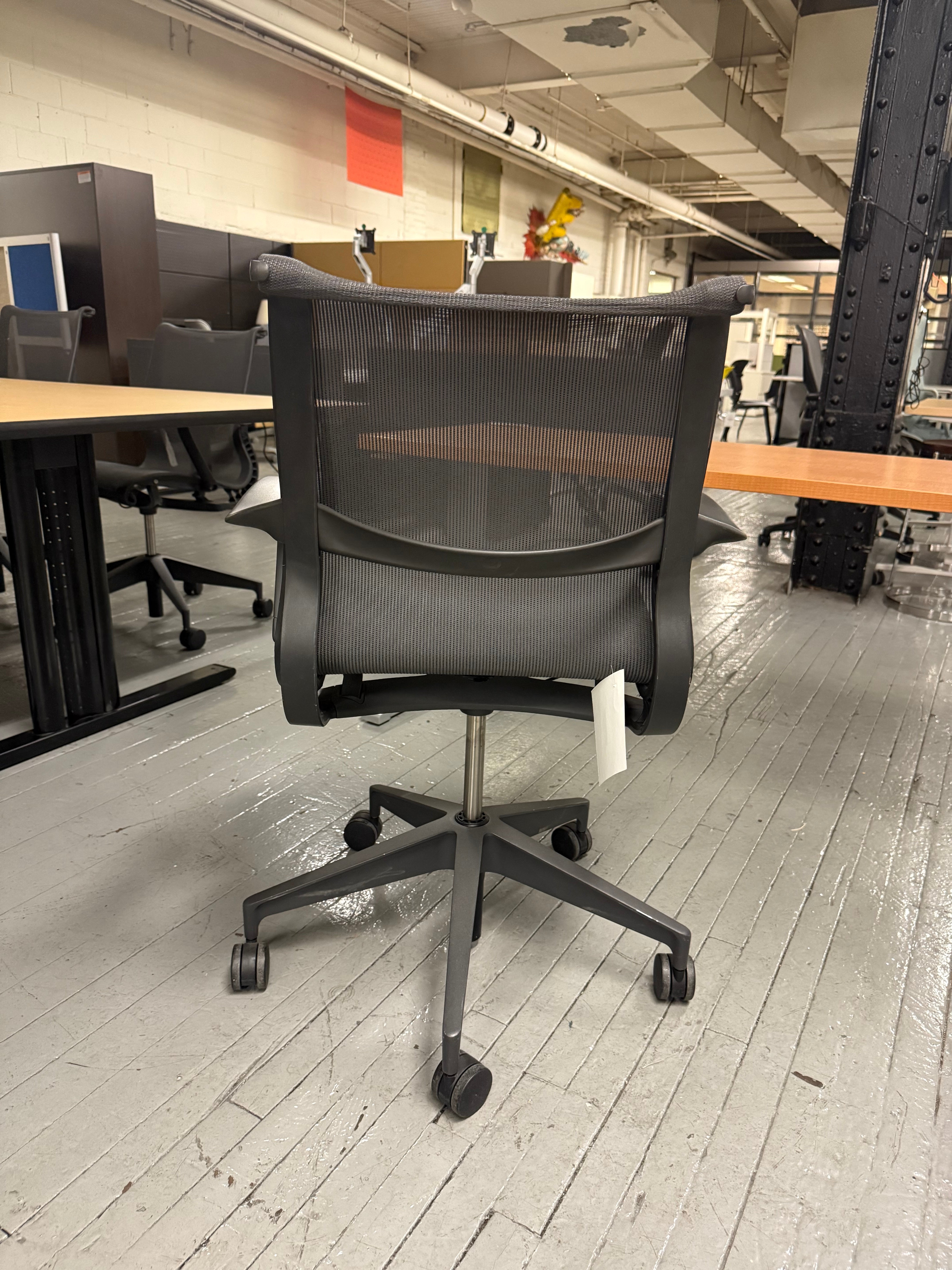 Herman Miller Setu -B14