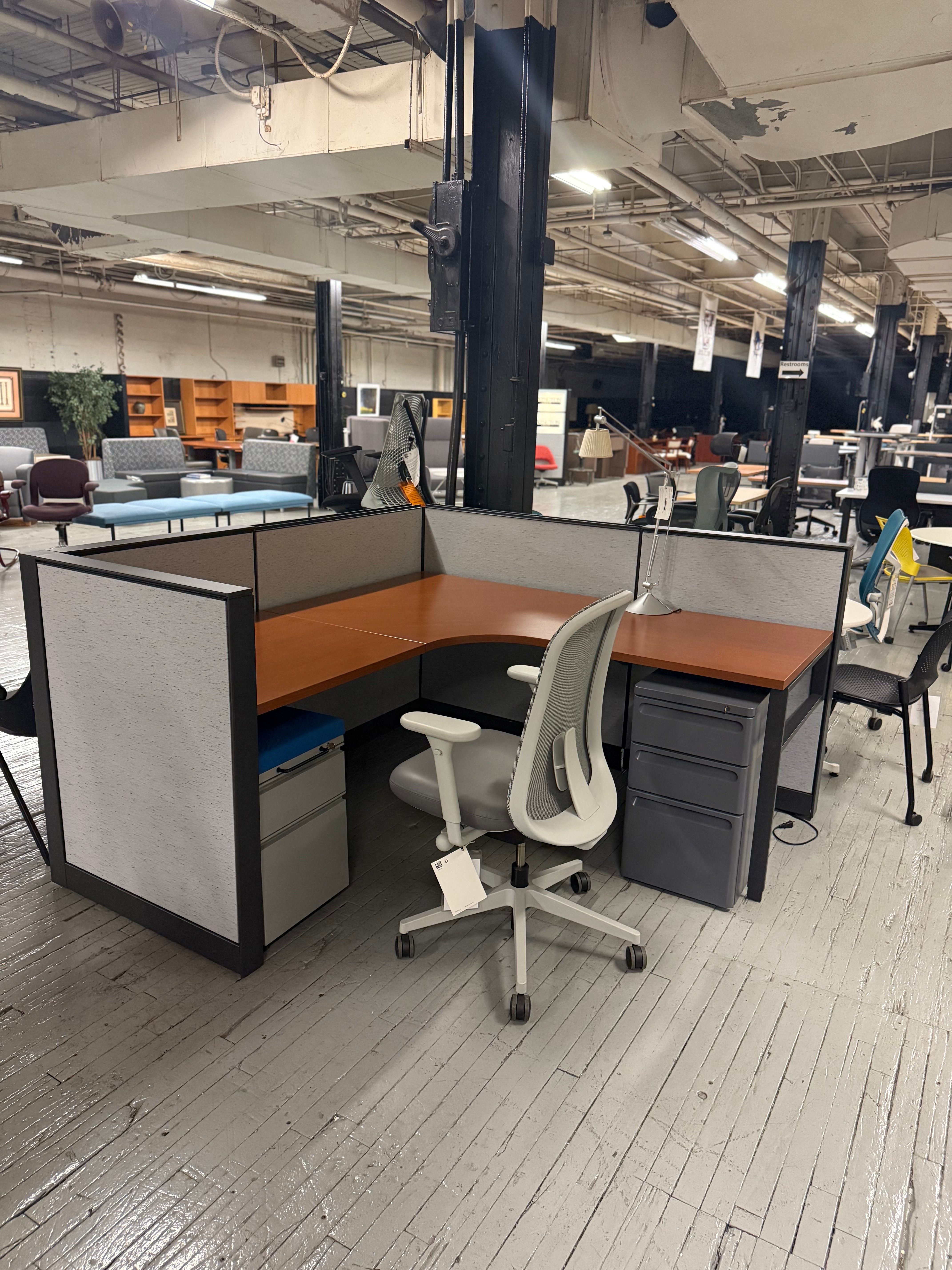 Herman Miller Canvas Panel System -Q24