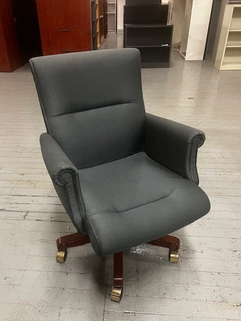 Executive Chair - B12