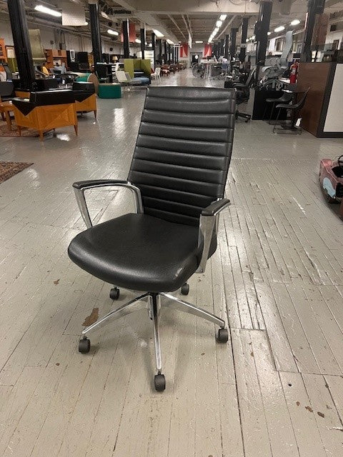 Global, Accord Series Chair - B18
