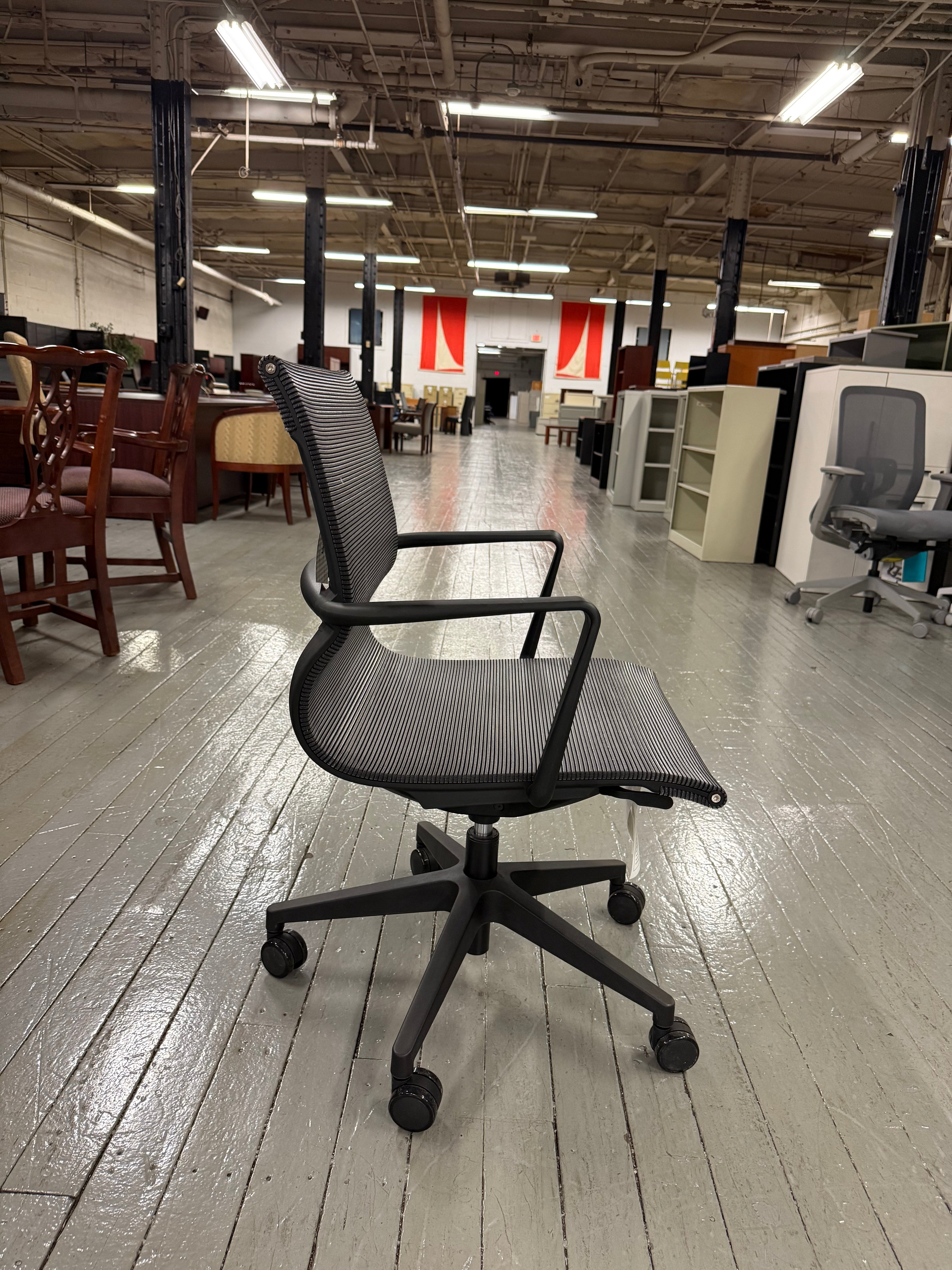OfficeSource | Franklin Collection | Mesh Swivel Chair with Black Frame - D21