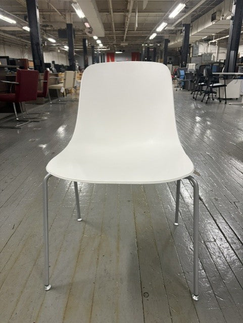 Jump Series Stack Chair E5