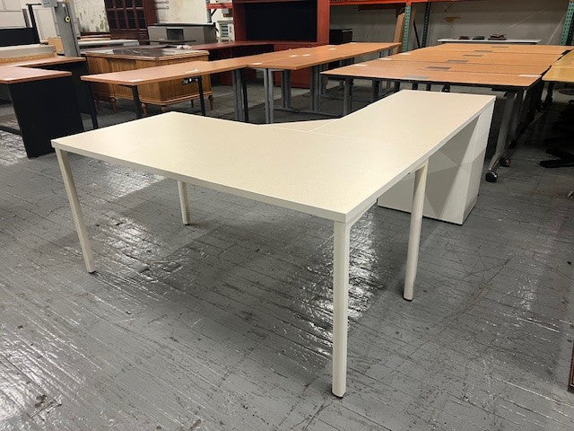  white L shaped desk