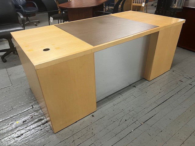 Double Pedestal Executive Desk - L25