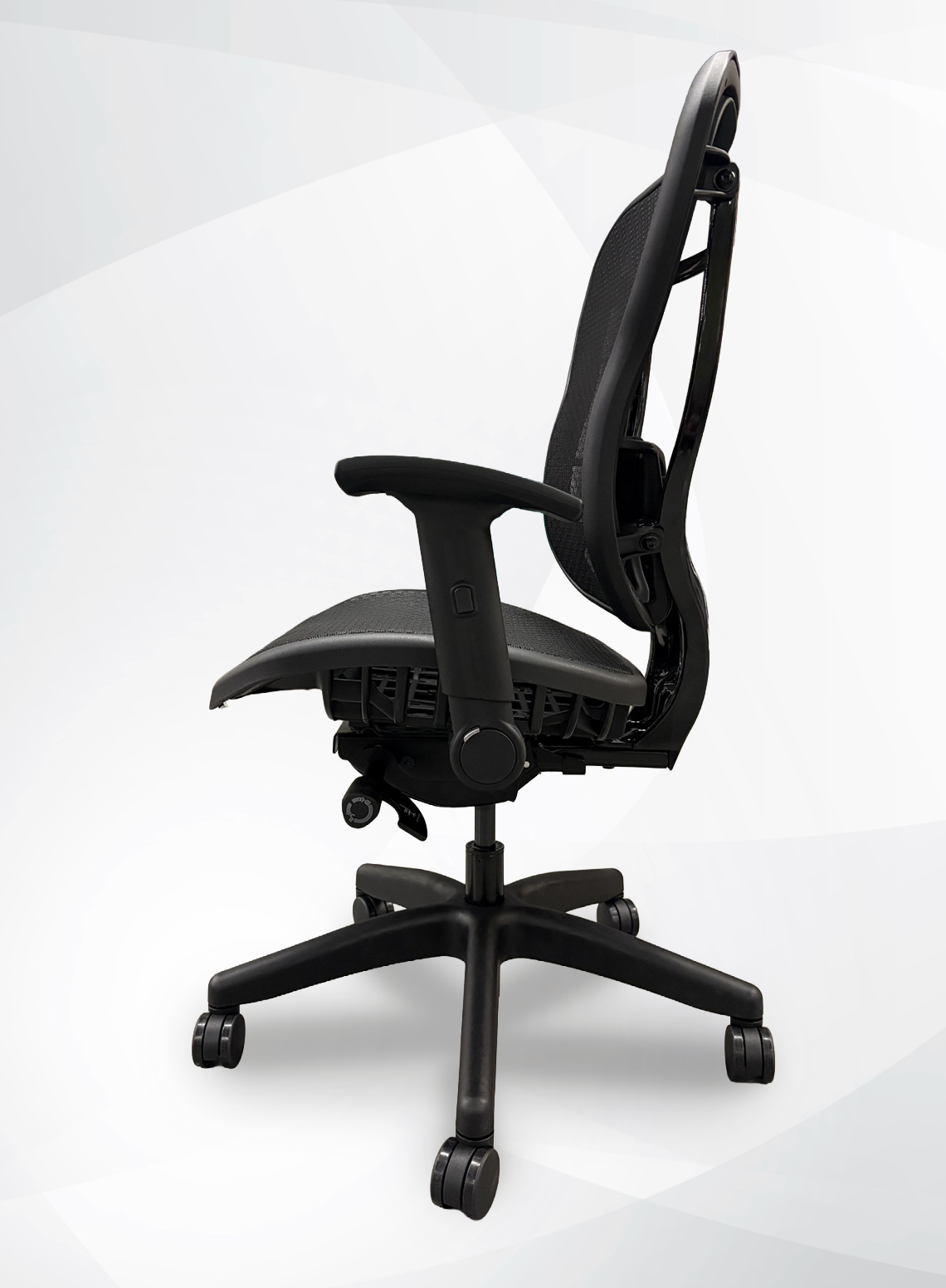NEW BuzzSeating Rika Mesh Chair i5
