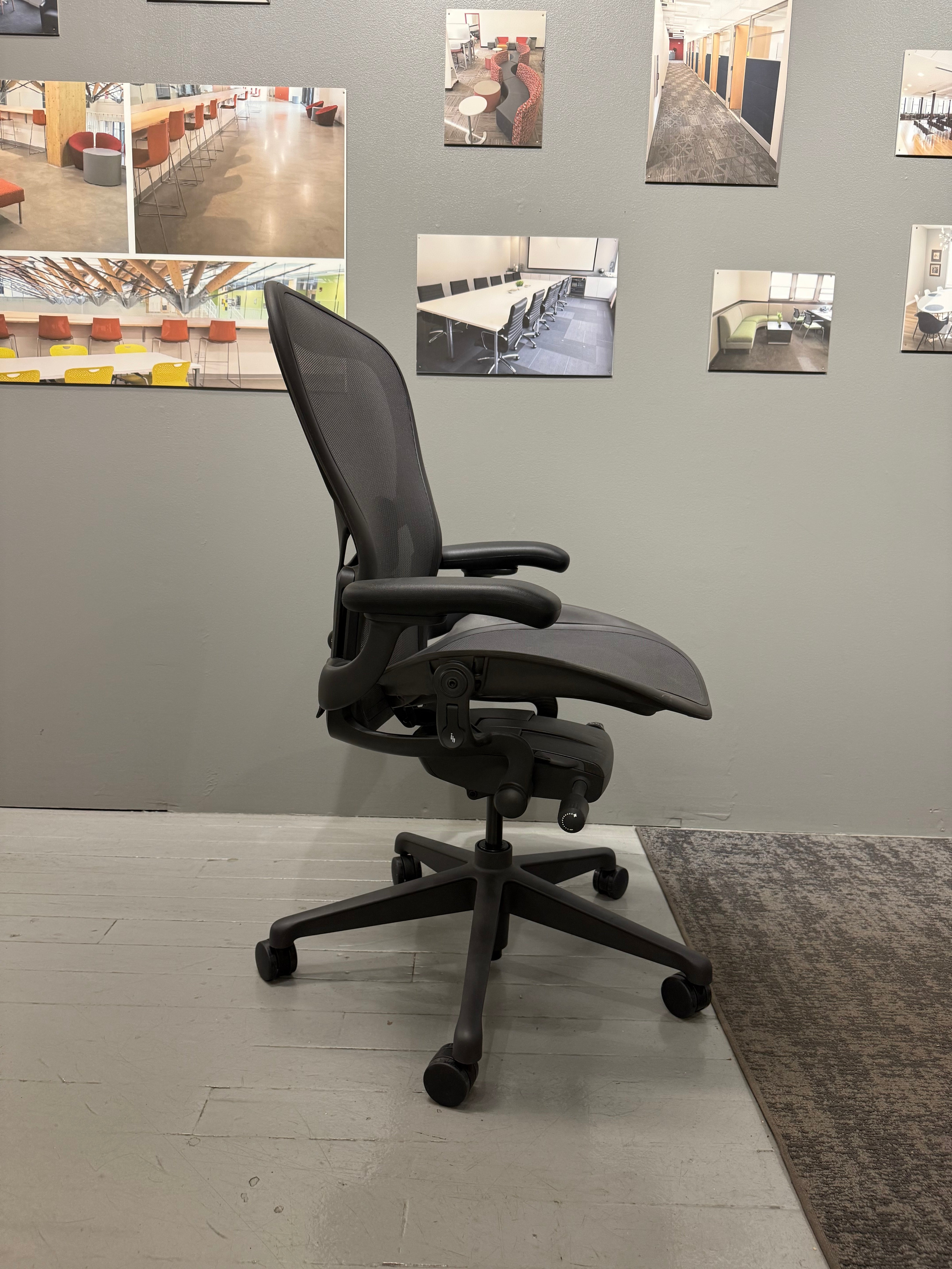 Herman Miller Aeron C-Model -A63